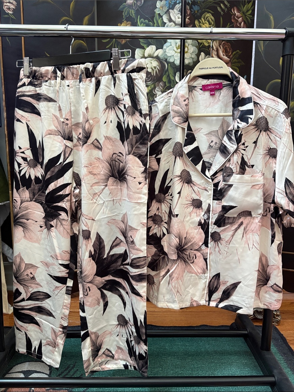 Women’s satin Pjs